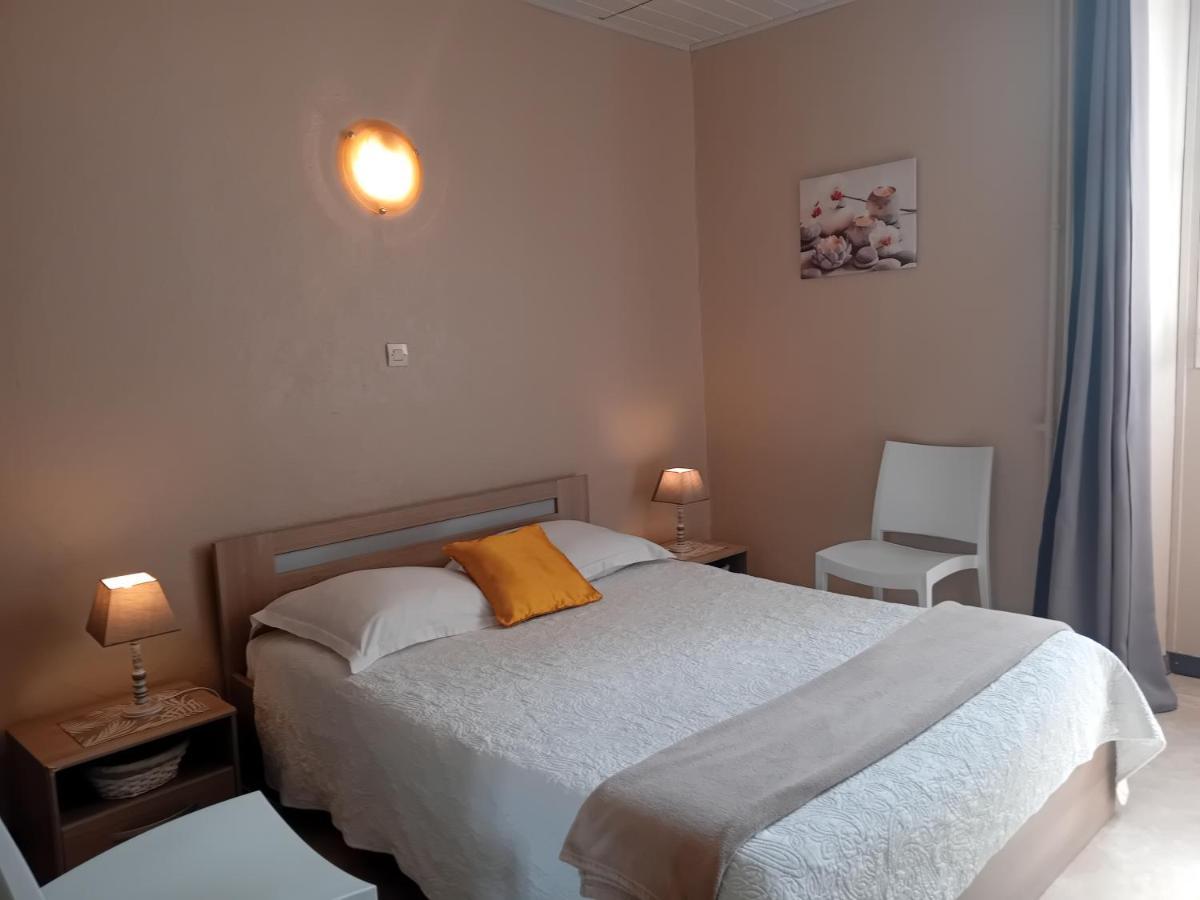 Hotel La Gravenne Thueyts Ngoại thất bức ảnh