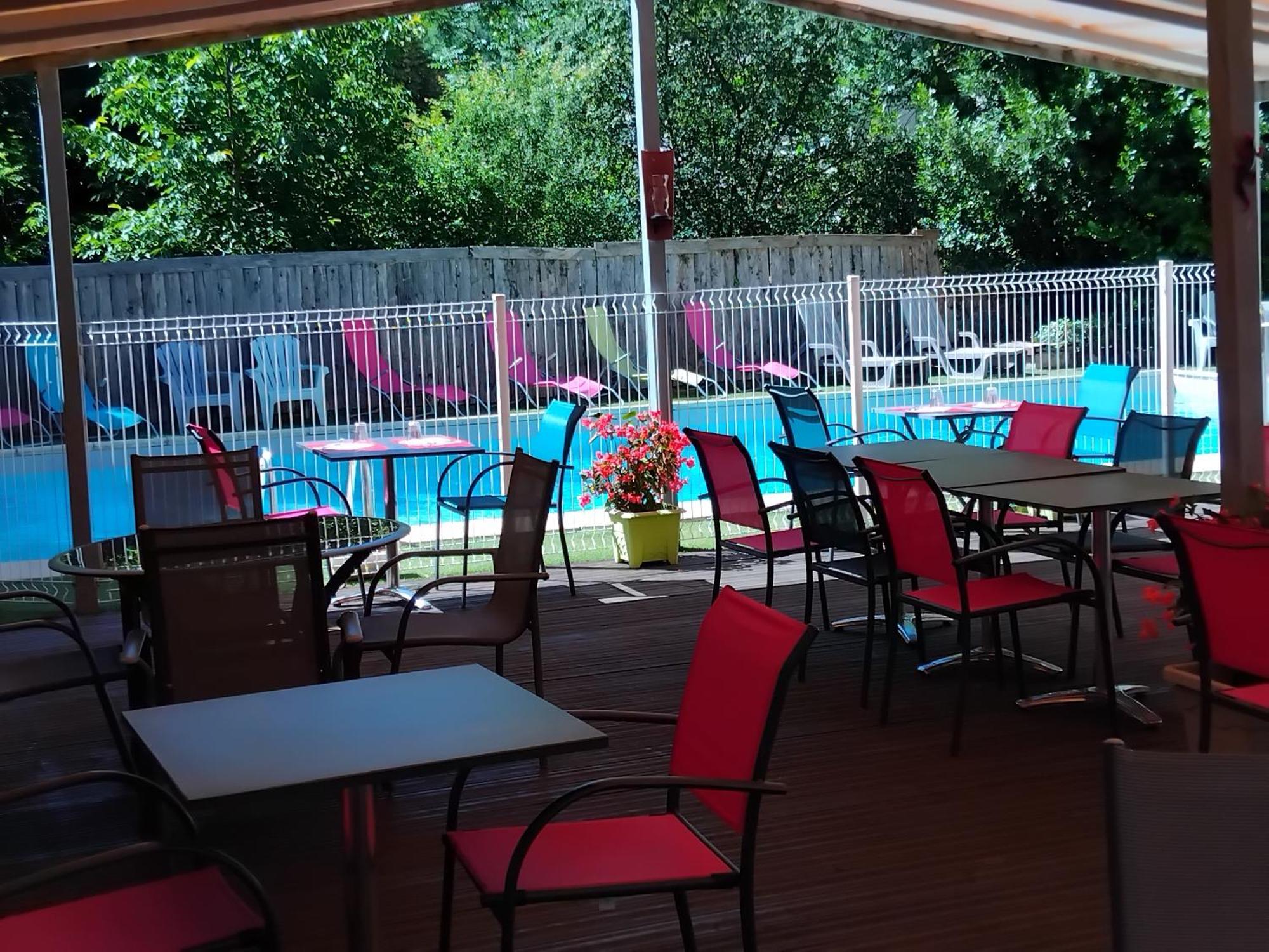 Hotel La Gravenne Thueyts Ngoại thất bức ảnh